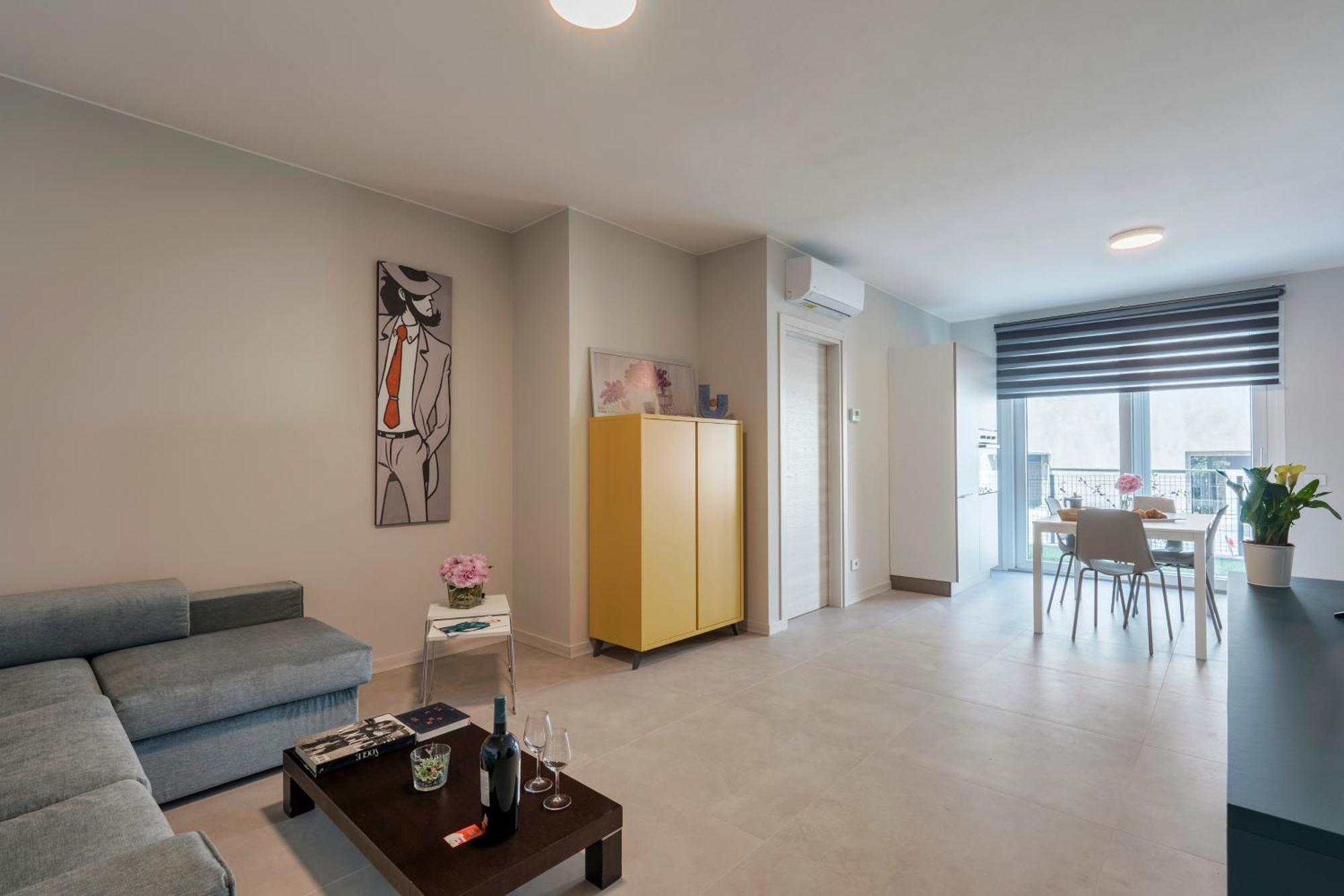 Malvezzi Apartments เดเซนซาโนเดลการ์ดา ภายนอก รูปภาพ